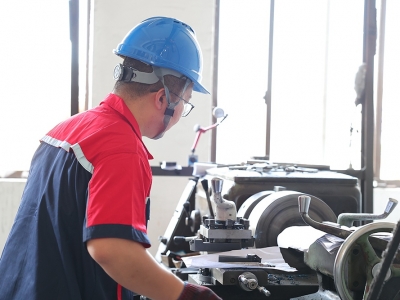 生產(chǎn)車(chē)間